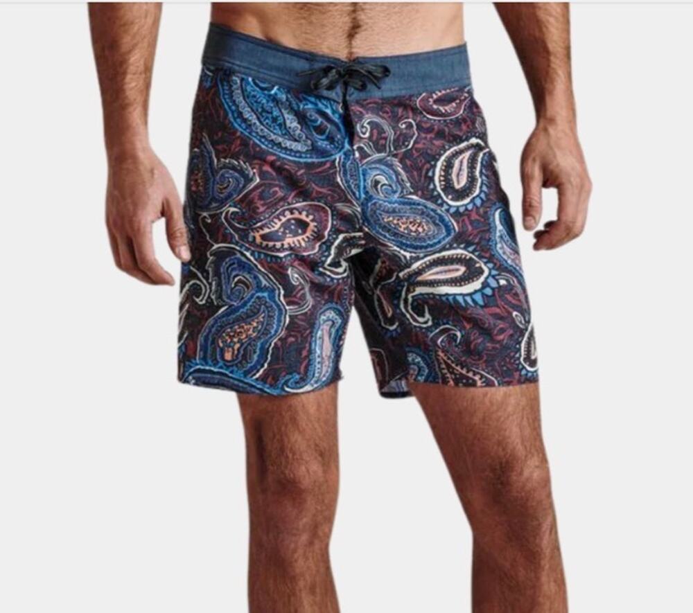 NEW Roark Passage Nomadic 17” Boardshort Blue Paisley 28 Outdoor Beach Swim